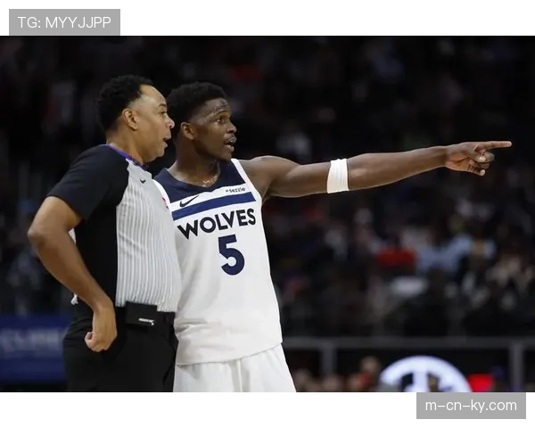 爱德华兹复出末节砍关键分 森林狼逆转雷霆巩固排名